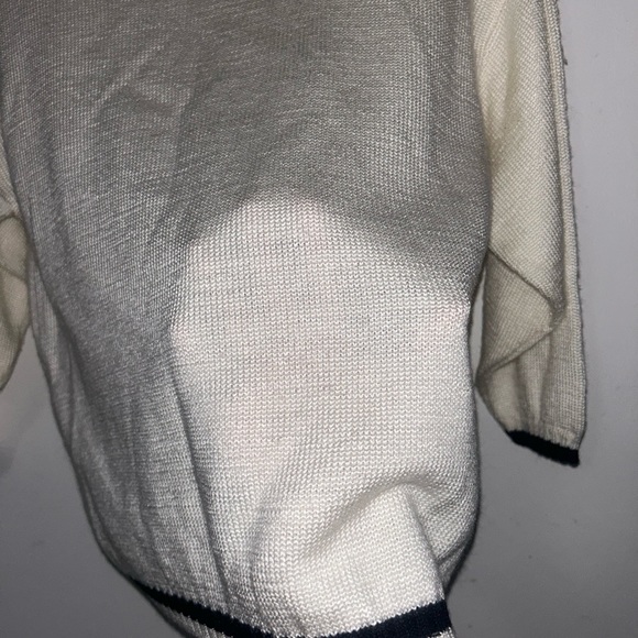 Alison J. Sweater - Picture 5 of 6